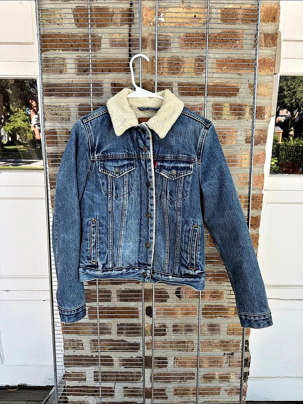 Levi'Small Trucker Jacket Denim Sherpa Jean Jacket Size Small
